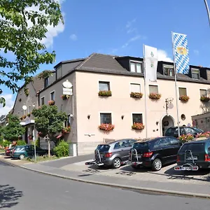 Vogelsang Hotel Zellingen